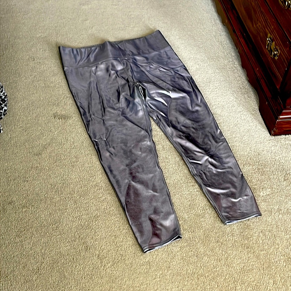 Knix XXL
